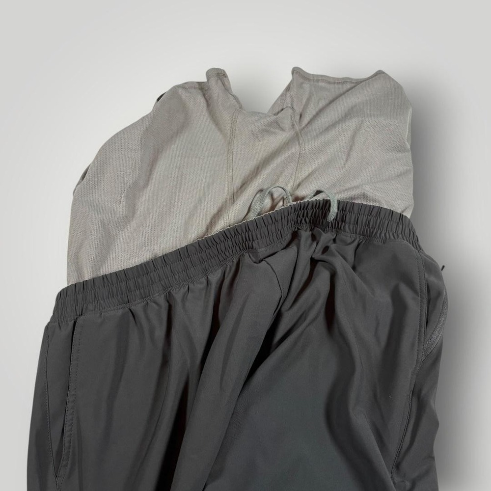 Tasc Shorts Mens 2XL Black Mesh Lined Running Athletic Drawstring Pockets - Picture 9 of 9